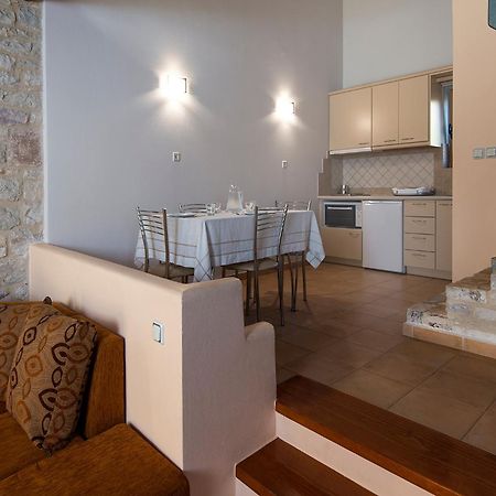Enastron Villas Kyparissia Exterior photo